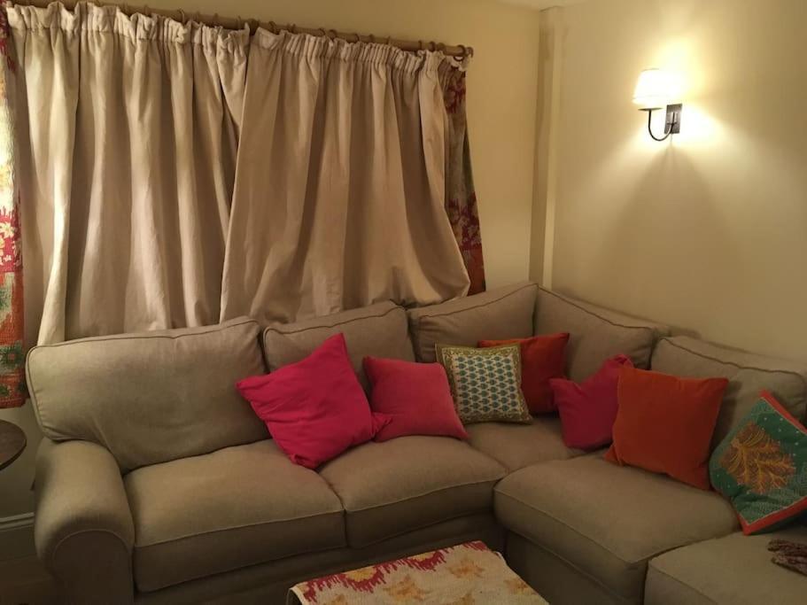 St Anthony'S, Bright Perkily Decorated 3 Bedroom House Ampleforth Bagian luar foto