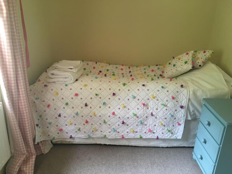 St Anthony'S, Bright Perkily Decorated 3 Bedroom House Ampleforth Bagian luar foto